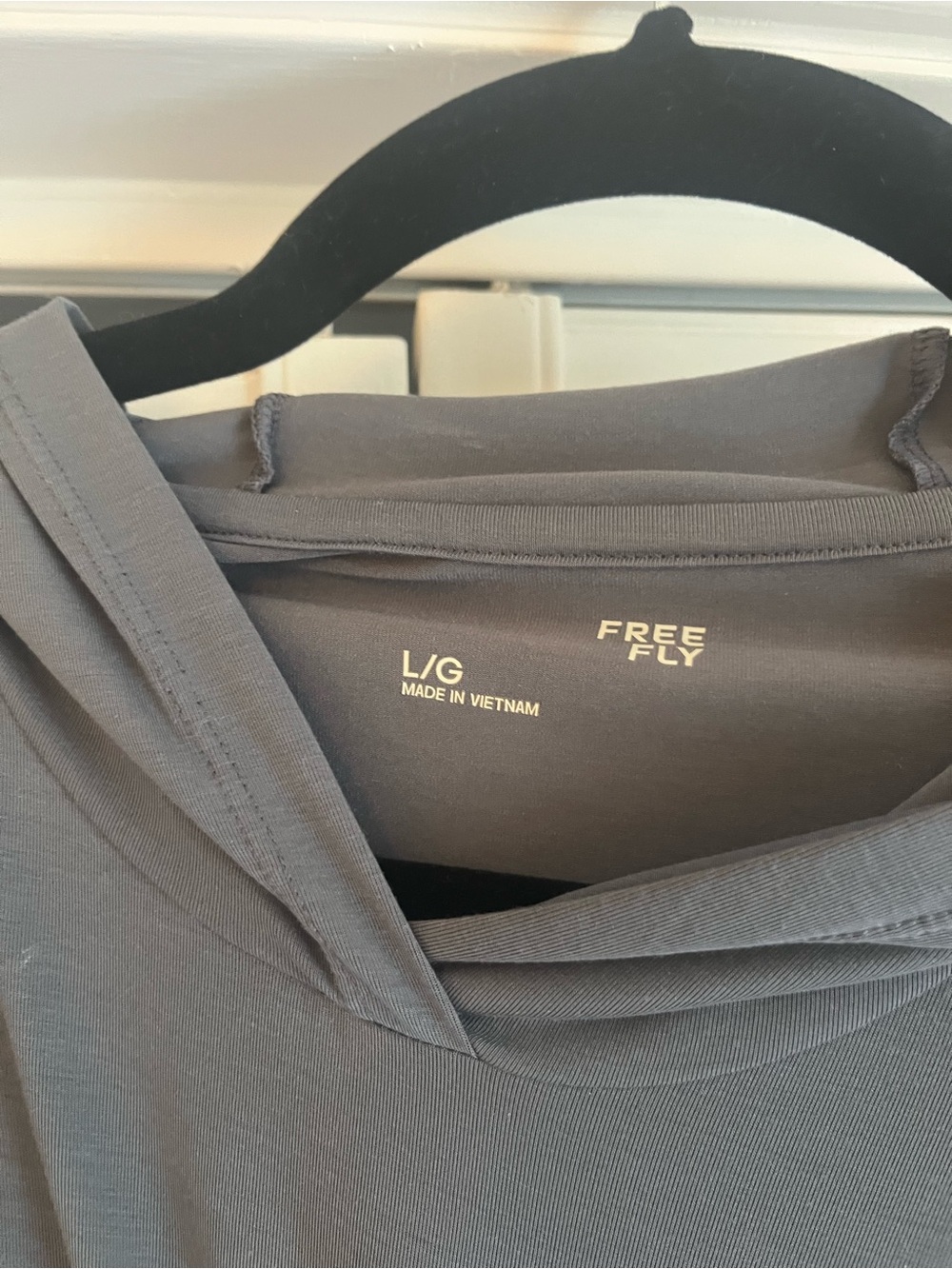 Free Fly Lightweight Hooded Top in Dark Blue - Picture 2 of 3
